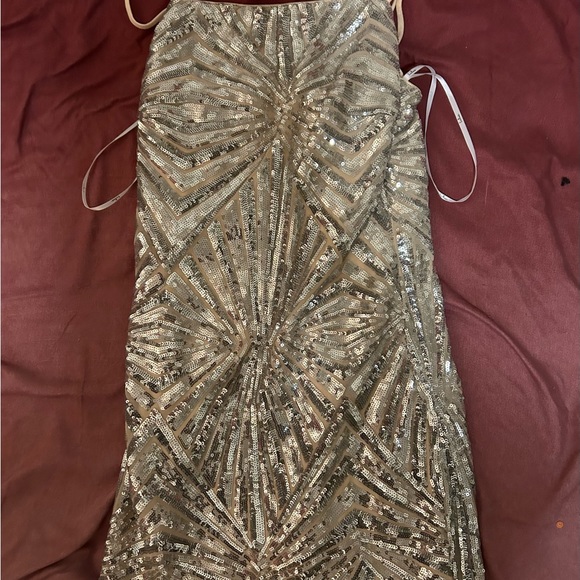 Lulu’s goldish-gray dress - Picture 3 of 3